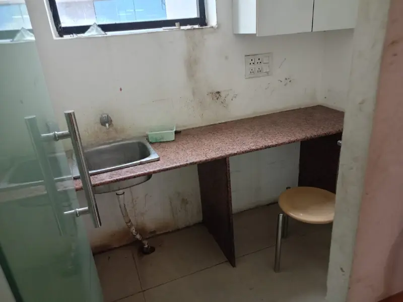 735476688_A 18 SEC 16 (15).webp